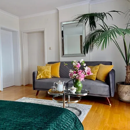 Krystyna - Energylandia, Spytkowice, Zator Apartment *